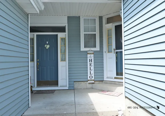 2nd image of 606 Howard Ave, East Dundee, IL 60118 | MLS# 12734393