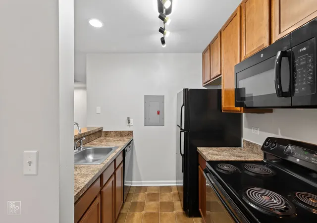 Photo 3 of Condo for sale at 104 Glengarry Dr #208, Bloomingdale, IL 60108 | MLS# 12734394 | Listing updated on 2026-08-31