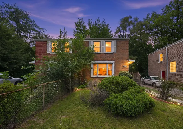 1st image of 9709 S Yates Blvd, Chicago, IL 60617 | MLS# 12734409