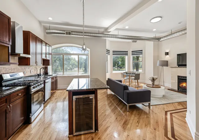 Photo 4 of Condo for sale at 5016 S King Dr #1E, Chicago, IL 60615 | MLS# 12734432 | Listing updated on 2026-08-26
