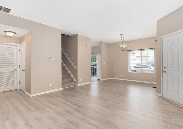 image of 57 Braxton Ln #57, Aurora, IL 60504 | MLS# 12734443