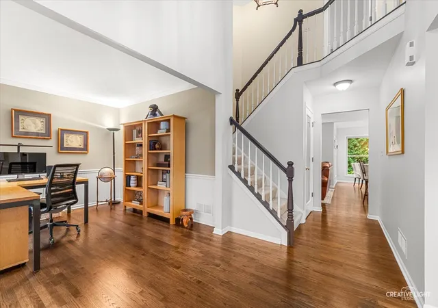 image of 105 Sharon Ct, North Aurora, IL 60542 | MLS# 12734465