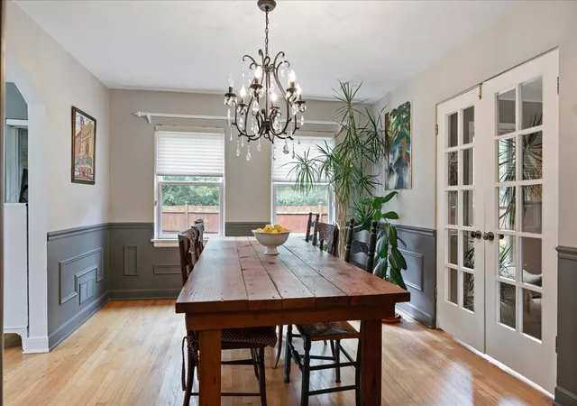 4th image of 2024 Ewing Ave, Evanston, IL 60201 | MLS# 12734481