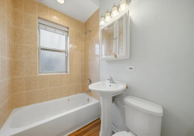 Listing Photo 2 - Condo for sale in building located at 850 E 82Nd St, Chicago, IL 60619 - Unit #3