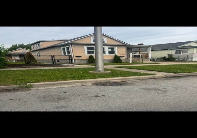 Photo 1 of Single family home for sale at 506 Ingraham Ave, Calumet City, IL 60409 | MLS# 12734548 | Listing updated on 2026-08-22