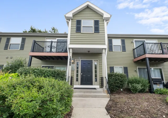 1st image of 1565 Raymond Dr #203, Naperville, IL 60563 | MLS# 12734580