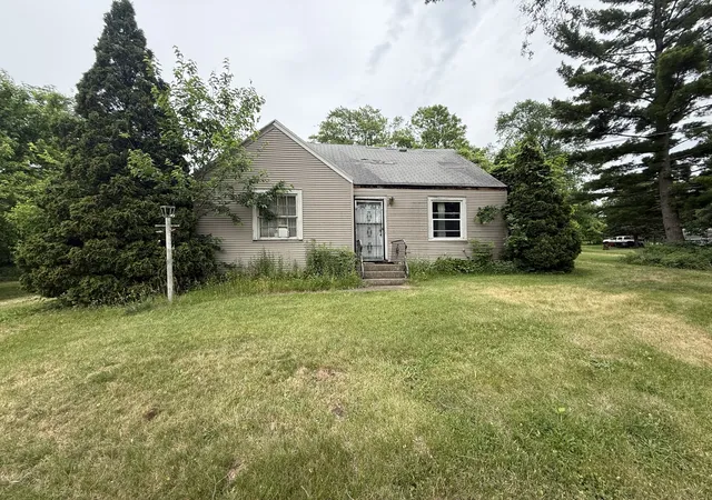Photo 1 of Sale Pending at 212 Laclede Ave, Rockford, IL 61102 | MLS# 12734611 | Listing updated on 2026-08-27