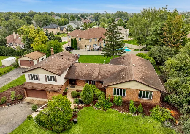 2nd image of 15555 Wolf Rd, Orland Park, IL 60467 | MLS# 12734617