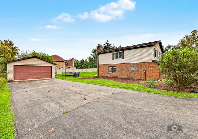5th image of 15555 Wolf Rd, Orland Park, IL 60467 | MLS# 12734617
