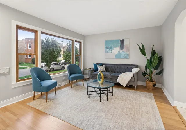 2nd image of 5624 N Mango Ave, Chicago, IL 60646 | MLS# 12734653