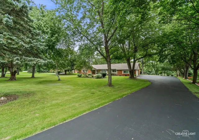 2nd image of 120 Riverview Ct, Oswego, IL 60543 | MLS# 12734678