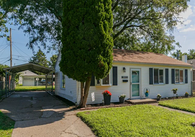 Photo 3 of Sale Pending at 3803 11th Avenue, Moline, IL 61265 | MLS# 12734681 | Listing updated on 2026-08-20