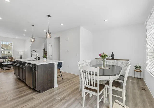 Photo 4 of Townhouse for sale at 2703 Martini St, Mundelein, IL 60060 | MLS# 12734706 | Listing updated on 2026-08-23