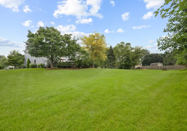 2nd image of 2877 Sarah Ct, Elgin, IL 60124 | MLS# 12734729