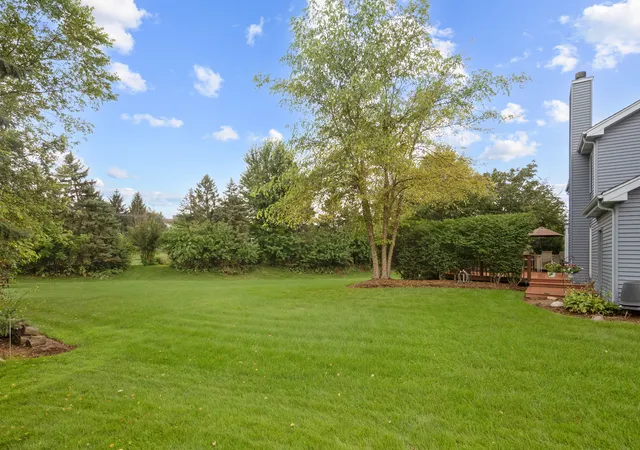 5th image of 2877 Sarah Ct, Elgin, IL 60124 | MLS# 12734729
