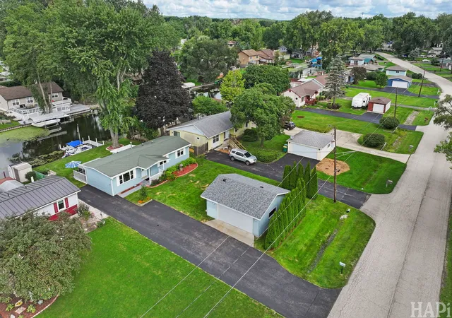 1st image of 614 Livingston St, Mc Henry, IL 60050 | MLS# 12734766