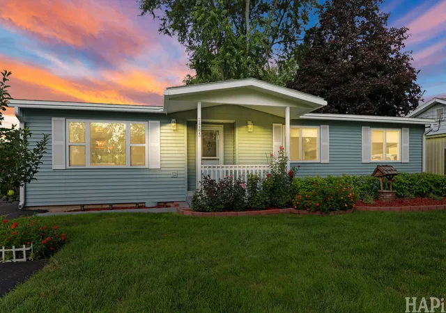 30th image of 614 Livingston St, Mc Henry, IL 60050 | MLS# 12734766