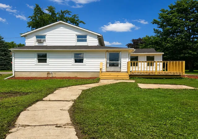 Photo 1 of Sale Pending at 511 W North St, Polo, IL 61064 | MLS# 12734840 | Listing updated on 2026-08-27