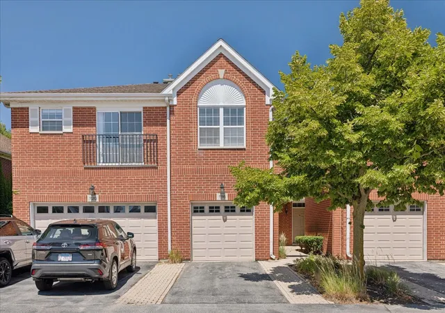 1st image of 1116 Kensington Dr #21-A1, Northbrook, IL 60062 | MLS# 12734848