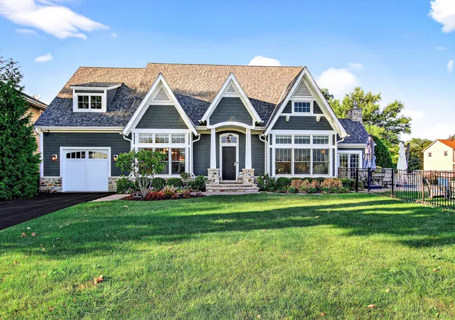 1st image of 827 Edgewater Pkwy, Wauconda, IL 60084 | MLS# 12734904