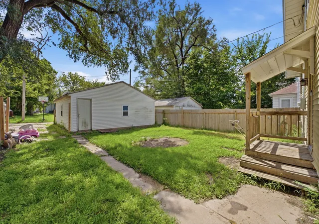 Photo 2 of Single family home for sale at 920 14th Avenue, Rock Island, IL 61201 | MLS# 12734951 | Listing updated on 2026-10-04