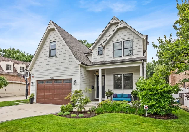 1st image of 2536 Oak Ave, Northbrook, IL 60062 | MLS# 12734979
