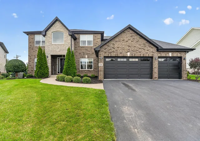image of 16440 W Turnberry Cir, Lockport, IL 60441 | MLS# 12735034