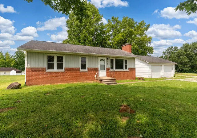 2nd image of 6793 Giant City Rd, Carbondale, IL 62902 | MLS# 12735036