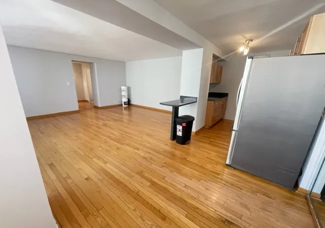 4th image of 3950 N Lake Shore Dr #1320, Chicago, IL 60611 | MLS# 12735056