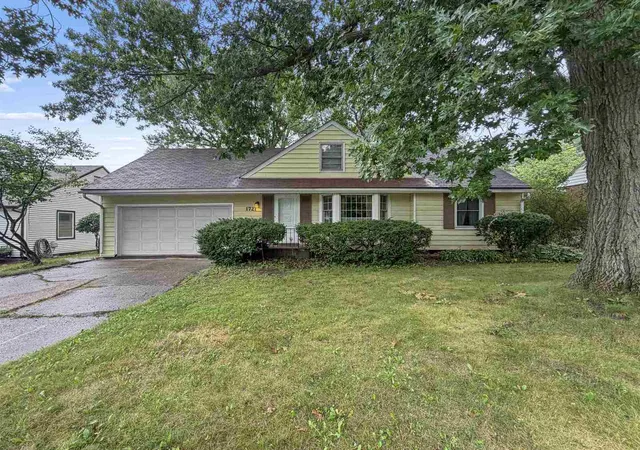 1st image of 1721 Parkview Ave, Rockford, IL 61107 | MLS# 12735065