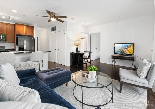 4th image of 7753 Van Buren St, Forest Park, IL 60130