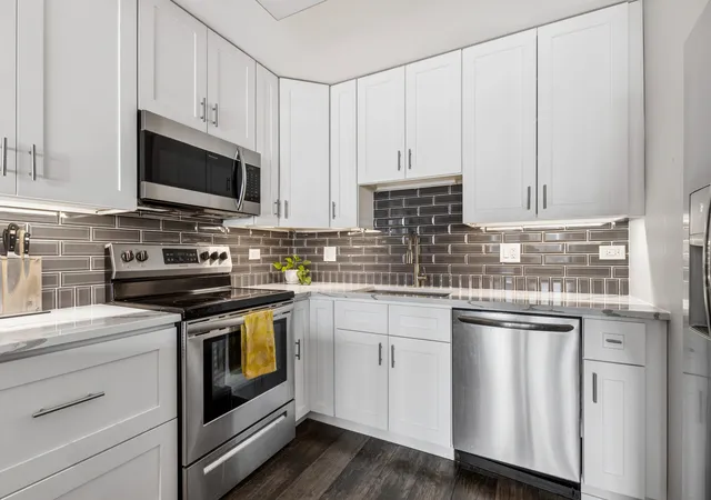 Photo 3 of Condo for sale at 1560 N Sandburg Ter #1010J, Chicago, IL 60610 | MLS# 12735096 | Listing updated on 2026-08-25
