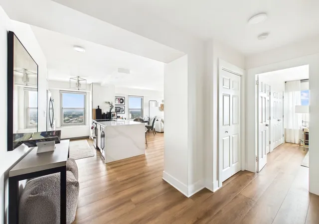 2nd image of 3600 N Lake Shore Dr #2324, Chicago, IL 60613 | MLS# 12735160