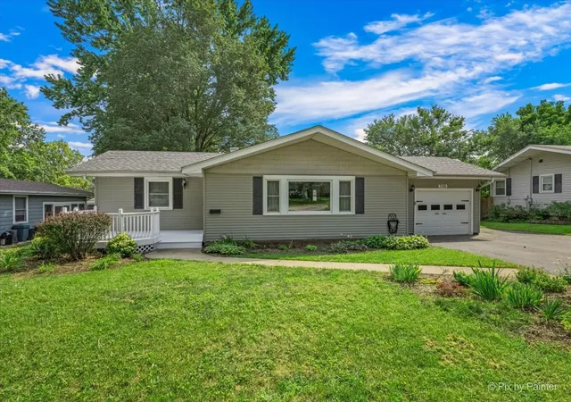 image of 326 Farview Dr, North Aurora, IL 60542 | MLS# 12735189