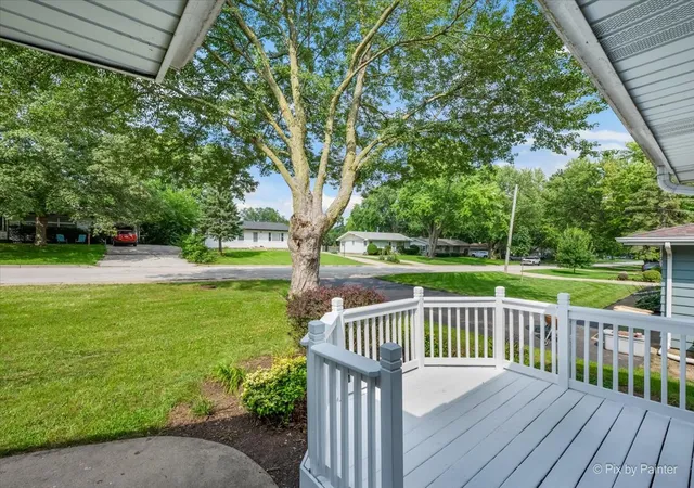 image of 326 Farview Dr, North Aurora, IL 60542 | MLS# 12735189