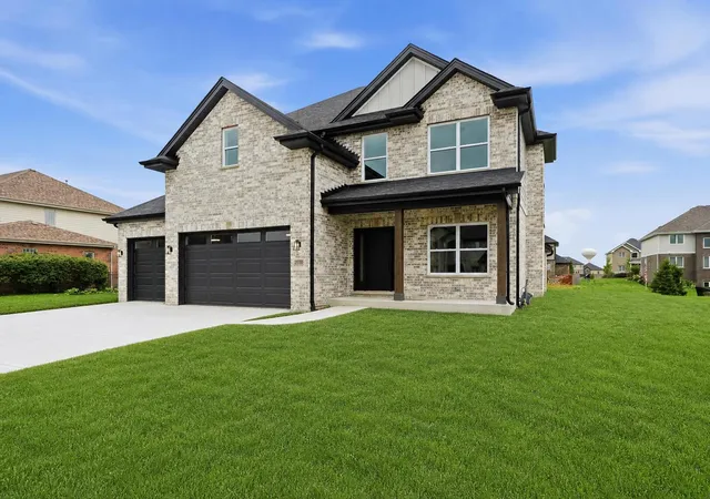 Photo 2 of Single family home for sale at 23039 Lakeview Ests Blvd, Frankfort, IL 60423 | MLS# 12735256 | Listing updated on 2026-09-09