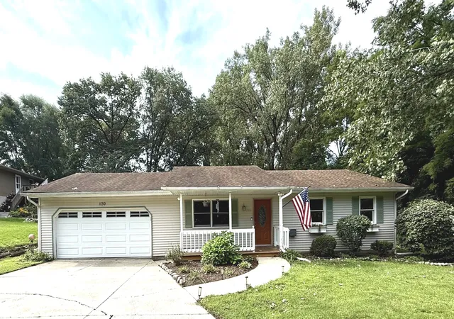 1st image of 1130 Lincoln Ave, Lowell, IN 46356 | MLS# 12735277