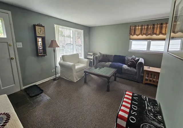Photo 2 of House for sale at 8957 S Main St, Hometown, IL 60456 | MLS# 12735306 | Listing updated on 2026-08-26