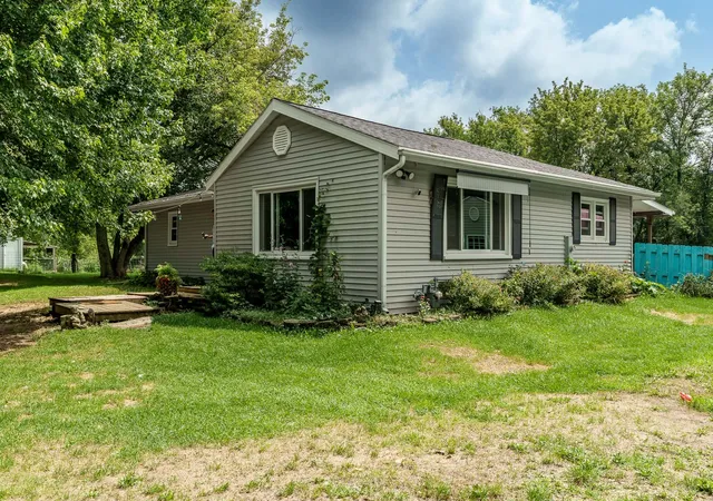 Photo 3 of Single family home for sale at 11371 Havenswood Rd, Roscoe, IL 61073 | MLS# 12735331 | Listing updated on 2026-08-29