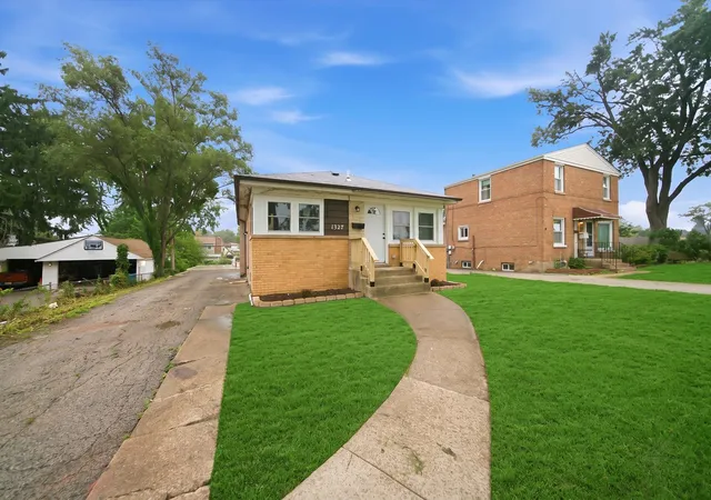 1st image of 1327 S Wolf Rd, Hillside, IL 60162 | MLS# 12735332