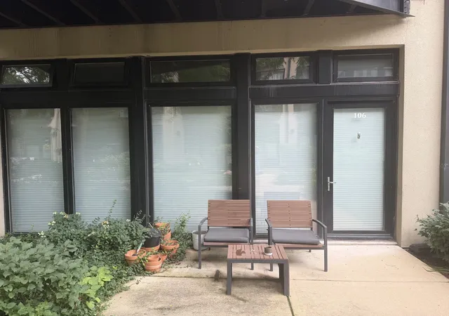 Listing Photo 4 - Condo for sale in building located at 1151 W 14Th Pl, Chicago, IL 60608 - Unit #106