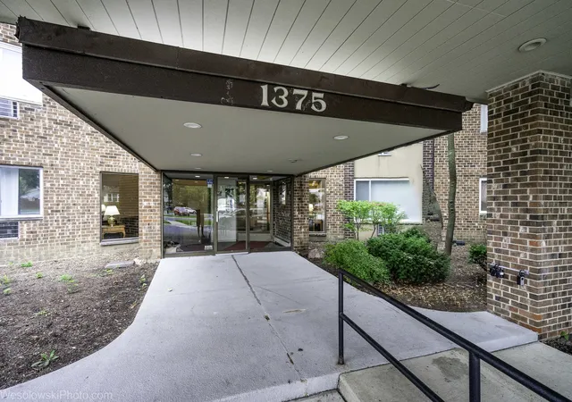 2nd image of 1375 Rebecca Dr #408, Hoffman Estates, IL 60169 | MLS# 12735392