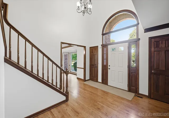 4th image of 2318 River Woods Dr, Naperville, IL 60565 | MLS# 12735434