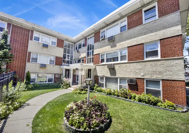 Photo 2 of Condo for sale at 6357 W Addison St #2F-SW, Chicago, IL 60634 | MLS# 12735455 | Listing updated on 2026-09-04