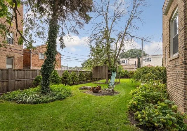 Photo 3 of Single family home for sale at 4019 W Wellington Ave, Chicago, IL 60641 | MLS# 12735470 | Listing updated on 2026-08-28