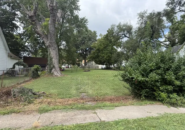 Photo 17 of Single family home for sale at 504 N Walnut St, Centralia, IL 62801 | MLS# 12735489 | Listing updated on 2026-08-23