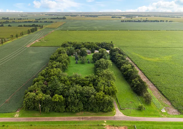 Photo 4 of Single family home for sale at 7673 Matznick Rd, Prophetstown, IL 61277 | MLS# 12735497 | Listing updated on 2026-08-26