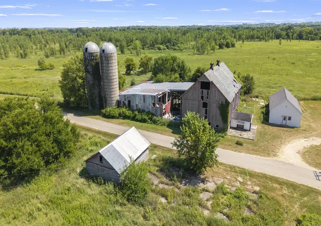3rd image of 16108 Anderson Rd, Pecatonica, IL 61063 | MLS# 12735515