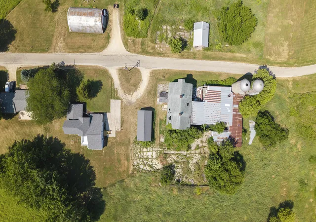 36th image of 16108 Anderson Rd, Pecatonica, IL 61063 | MLS# 12735515
