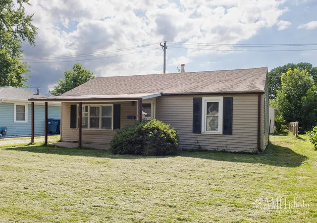 3rd image of 141 Belle Aire Ave, Bourbonnais, IL 60914 | MLS# 12735521